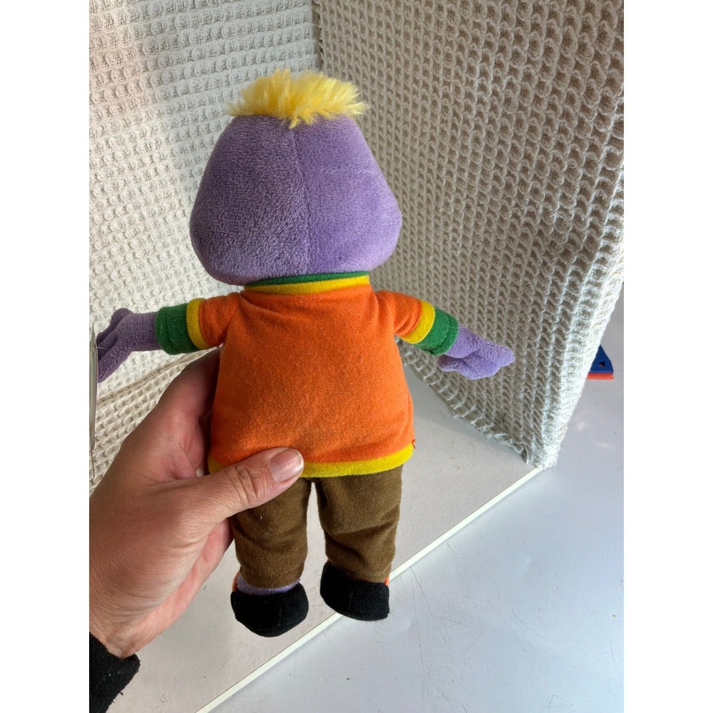 Nostalgic Unisex Chuck E. Cheese Mr. Munch Plush Toy OS Purple - Picture 5 of 5